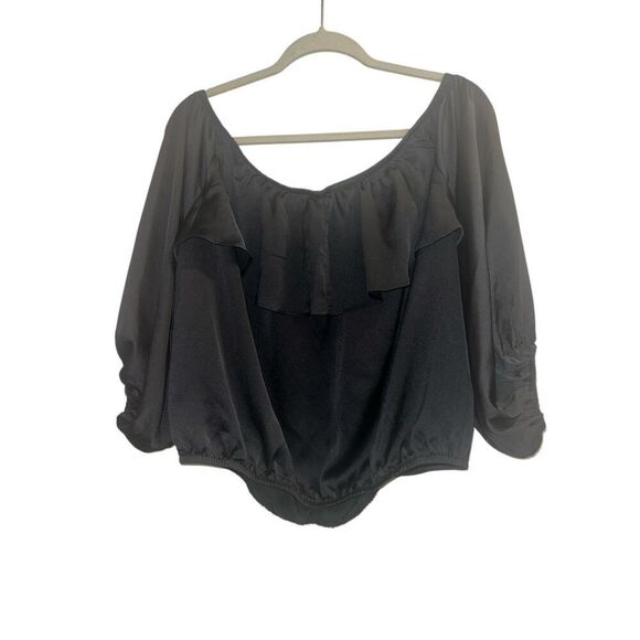 ✨Torrid Off Shoulder Ruffle Black Sz 00 Blouse✨ - Picture 8 of 11